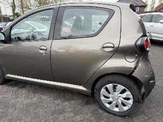 Toyota Aygo 1.0 VVT-i  AUTOMAAT Aspiration (Hatchback 5-dr.) picture 11