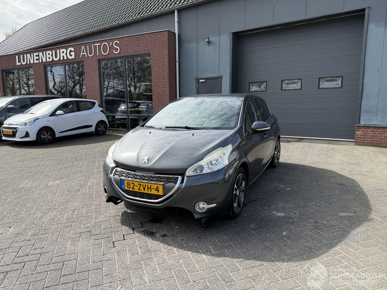 Peugeot 208 1.4 VTi Griffe (Hatchback 5-dr.)