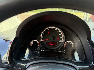 Volkswagen Up! 1.0 move up! BlueMotion picture 20