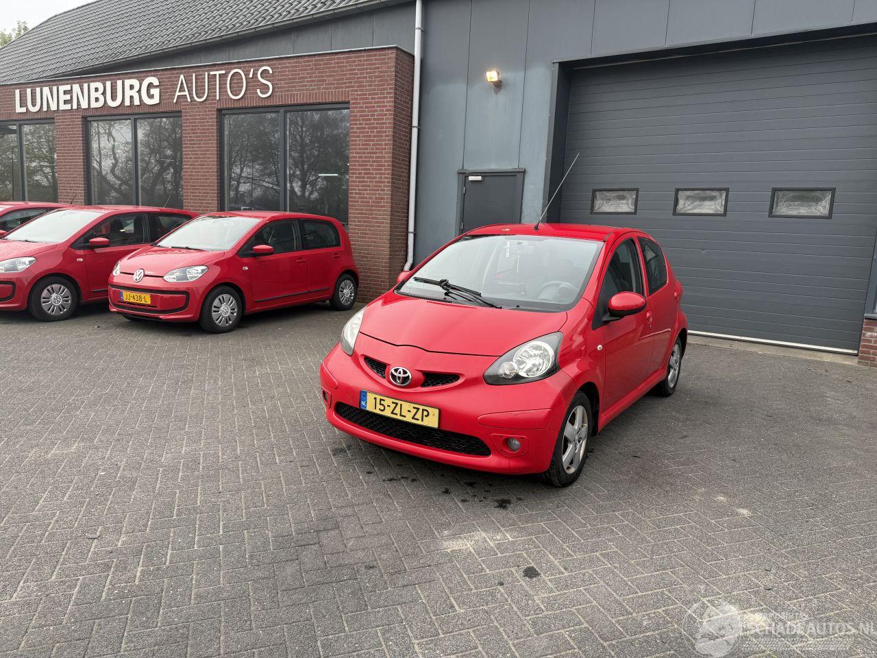 Toyota Aygo 1.0-12V Sport (Hatchback 5-dr.)