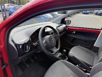 Volkswagen Up! 1.0 move up! BlueMotion picture 14