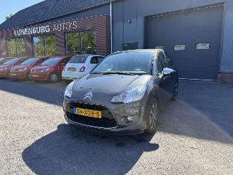 Vaurioauto  passenger cars Citroën C3 1.4 e-HDi AUTOMAAT  Collection EGS (Hatchback 5-dr.) 2012/5