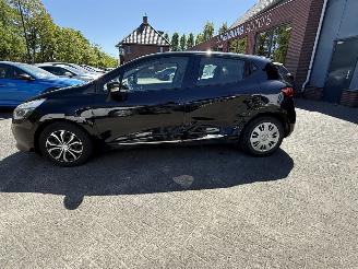Renault Clio 0.9 TCe Expression (Hatchback 5-dr.) picture 2