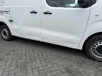 Peugeot Expert 2.0 BlueHDI 120 Pro picture 10