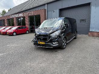 krockskadad bil bedrijf Ford Transit Custom 300 2.0 TDCI L2H1 AUTOMAAT  Limited 2021/11