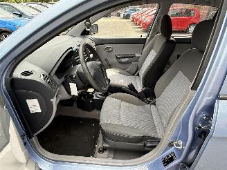 Kia Picanto 1.0 D-light AIRCO  (Hatchback 5-dr.) picture 17