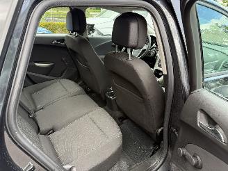 Opel Astra 1.4 Edition picture 20