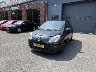 Avarii autoturisme Renault Twingo 1.2 Authentique (Hatchback 3-dr.) 2008/12