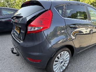 Ford Fiesta 1.25 Titanium (Hatchback 5-dr.) picture 17