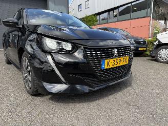 Peugeot 208 1.2 PureTech Active (Hatchback 5-dr.) picture 23