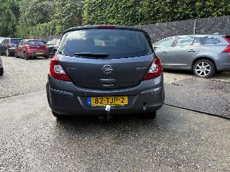 Opel Corsa 1.3 CDTi EcoFlex S/S Cosmo picture 4
