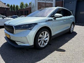 krockskadad bil auto Skoda Enyaq 80 First Edition (SUV 5-dr.) 2021/9