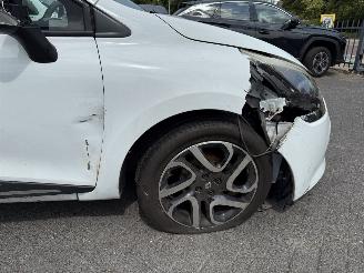 Renault Clio 1.2 16V  AIRCO NAVIGATIE  (Hatchback 5-dr.) picture 15