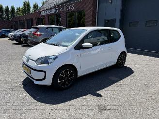 Auto incidentate Volkswagen Up! 1.0 high up! BlueMotion 2015/3
