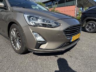 Ford Focus 1.0 EcoBoost Titanium Business picture 36