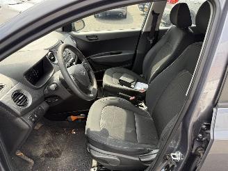 Hyundai I-10 1.0i Comfort (Hatchback 5-dr.) picture 24