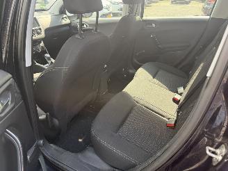 Peugeot 208 1.2 PureTech Active  AUTOMAAT (Hatchback 5-dr.) picture 18
