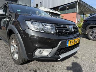 Dacia Logan 0.9 TCe Stepway (MPV 5-dr.) picture 20