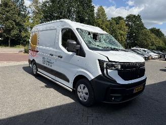 Renault Master T35 L2H2 Extra long range 87 kWh picture 4