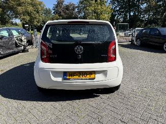 Volkswagen Up! 1.0 take up!  AIRCO BlueMotion picture 3