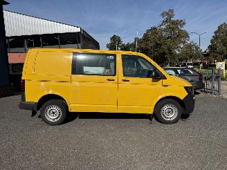 Volkswagen Transporter 2.0 TDI L1H2 Comfortline picture 6