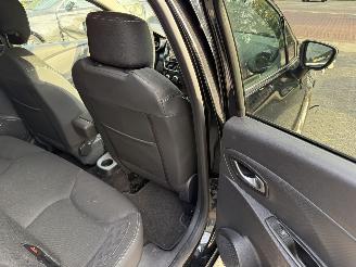 Renault Clio 0.9 TCe Limited (Stationwagen 5-dr.) picture 28