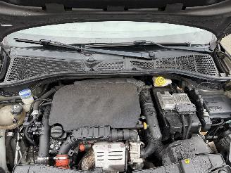 Citroën C4 cactus 1.2 PureTech One-Tone (SUV 5-dr.) picture 18