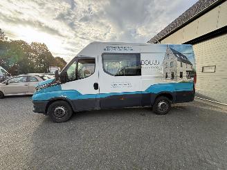 Iveco Daily 35C16V 2.3 352 H3  AUTOMAAT DUBBELCABINE  (Bedrijfsauto 5-dr.) picture 2