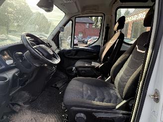 Iveco Daily 35C16V 2.3 352 H3  AUTOMAAT DUBBELCABINE  (Bedrijfsauto 5-dr.) picture 21