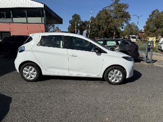 Renault Zoé R90 Life 41 kWh KOOPACCU  SOH 86% (Hatchback 5-dr.) 6157 EURO EX BTW picture 6