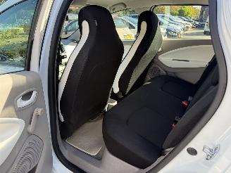 Renault Zoé R90 Life 41 kWh KOOPACCU  SOH 86% (Hatchback 5-dr.) 6157 EURO EX BTW picture 22