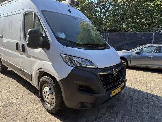 Opel Movano 2.2D 140 Zwaar L2H2 Edition picture 10