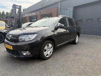 Voiture accidenté Dacia Logan 0.9 TCe Bi-Fuel Laureate (MPV 5-dr.) 2016/12