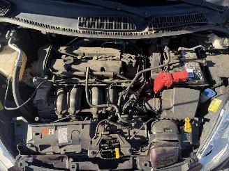 Ford Fiesta 1.4 Titanium (Hatchback 5-dr.) picture 8