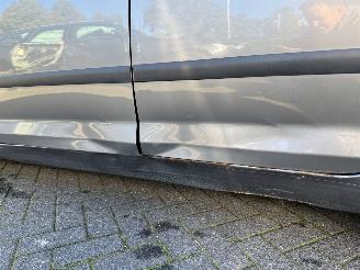 Volkswagen Golf 1.6 FSI Comfortline  AUTOMAAT (MPV 5-dr.) picture 18