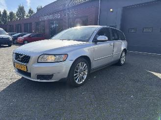 Unfallwagen Volvo V-50 2.0 Sport (Stationwagen 5-dr.) 2010/4