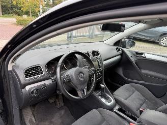 Volkswagen Golf 1.6 TDI Highline BlueMotion picture 20
