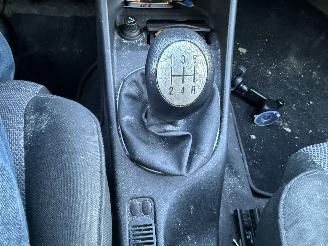 Alfa Romeo 147 1.6 T.Spark Impression picture 15