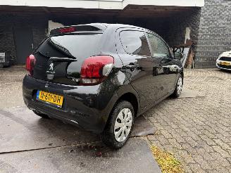 Peugeot 108 1.0 e-VTi Active (Hatchback 5-dr.) picture 3