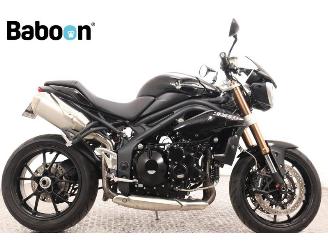 krockskadad bil motor Triumph Speed Triple 1050 ABS 2011/3