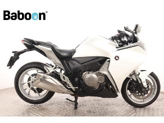 krockskadad bil motor Honda VFR 1200 F C-ABS 2010/1