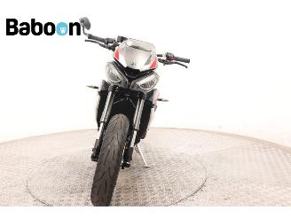 Triumph Street Triple RS picture 3