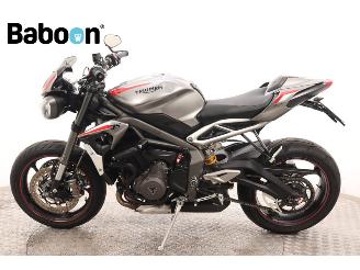 Triumph Street Triple RS picture 5