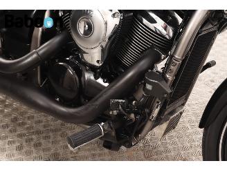 Kawasaki VN 900 Custom picture 12