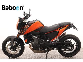 KTM 690 Duke ABS picture 5