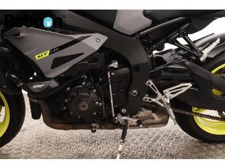 Yamaha MT-10 ABS picture 18