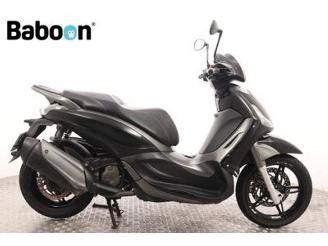 Unfall Kfz Motorrad Piaggio Beverly 350 Sport Touring ABS 2018/5