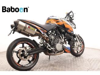 KTM  990 SuperDuke picture 8