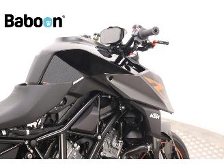 KTM 1290 Super Duke R ABS picture 10