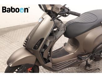 Vespa  Sprint 45KM picture 14
